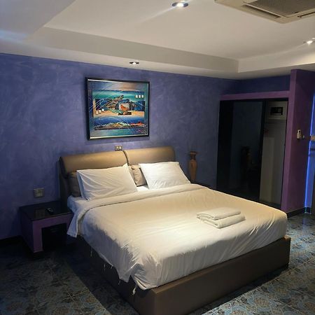 Koenig Hotel Pattaya Near Walking Street Buitenkant foto